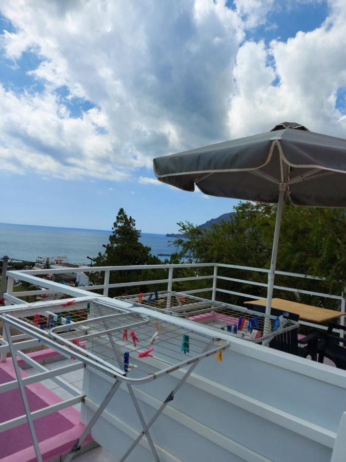 Camelia Apartment ปลาเกียส ภายนอก รูปภาพ
